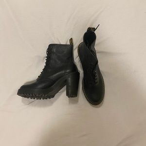 Dr. Martens Kendra Boot